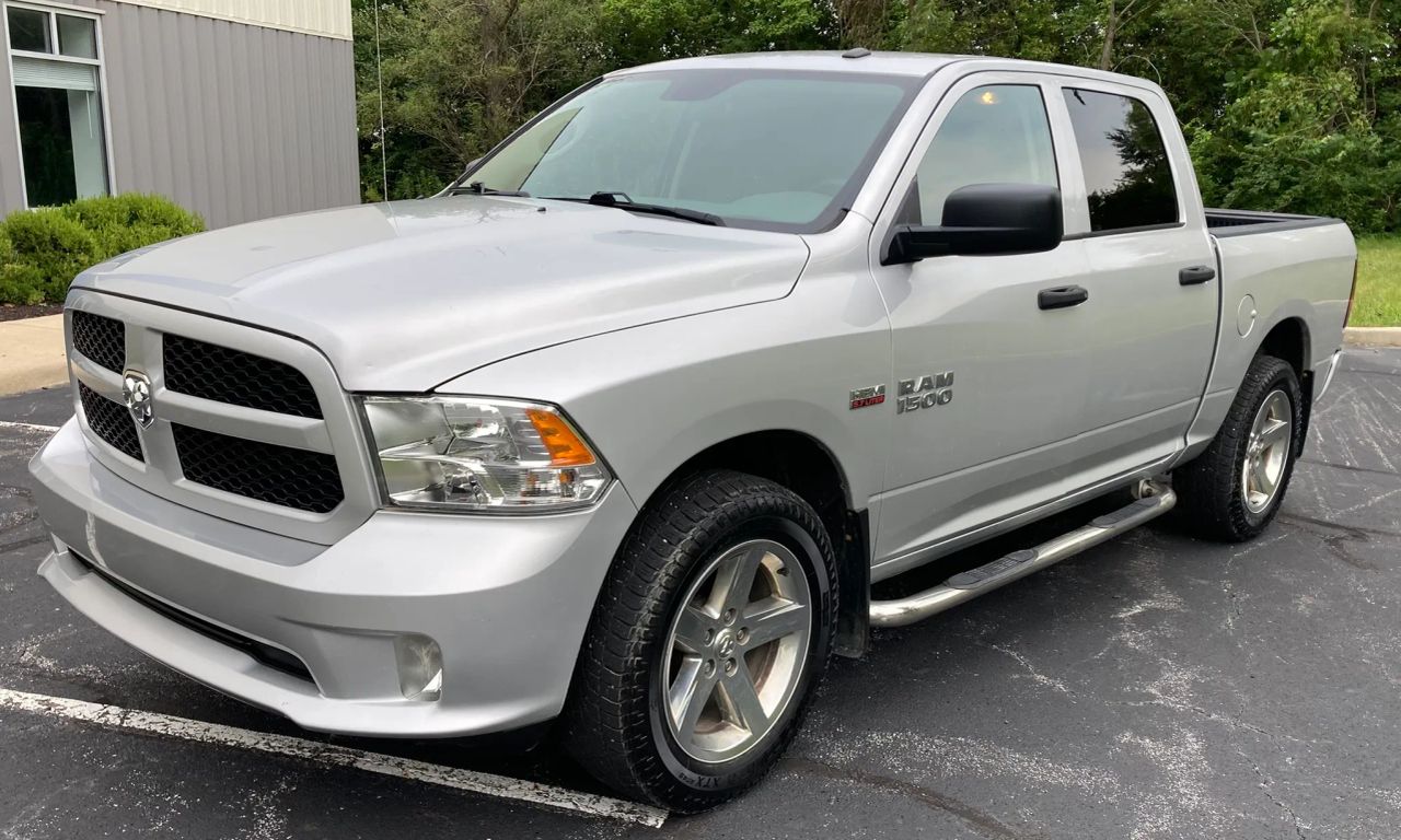 ram ram 1500 pickup 2017 3C6RR7KT2HG796956 image ram ram 1500 pickup 2017 3C6RR7KT2HG796956 image